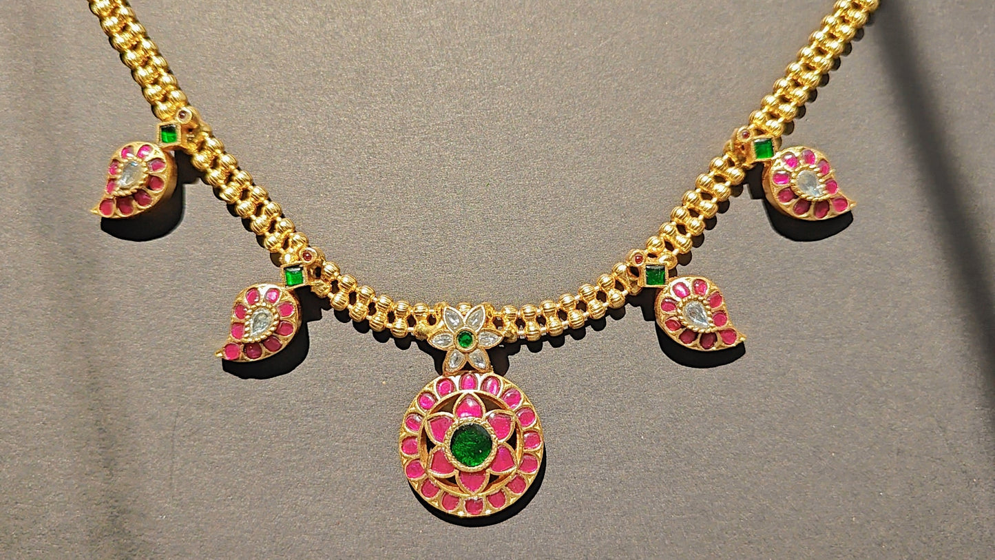 Jadau Kundan Choker Set
