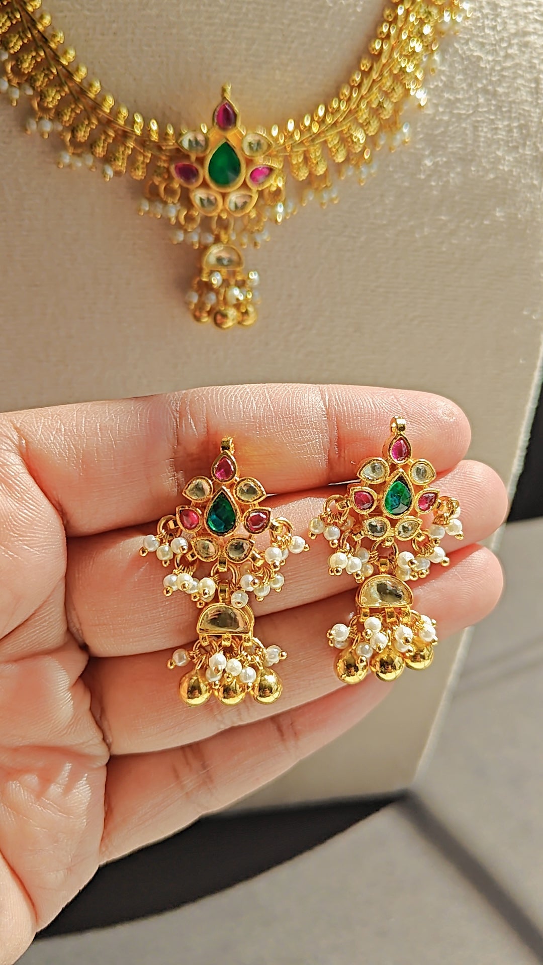 Jadau Kundan Choker Set