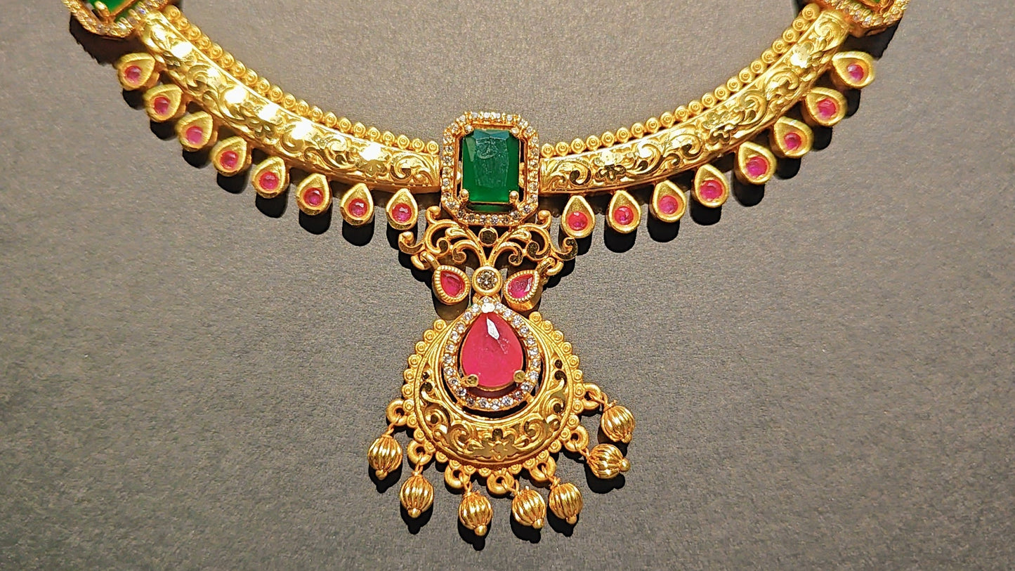 Gold Replica Choker Set