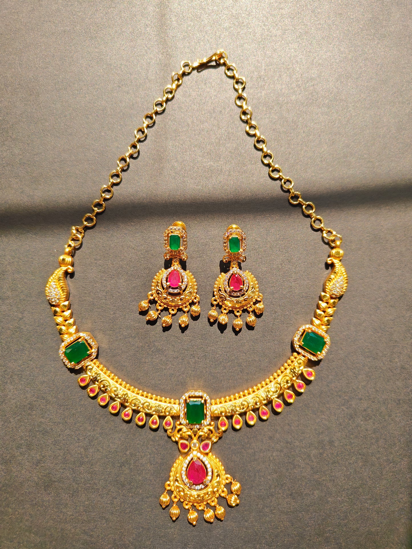 Gold Replica Choker Set