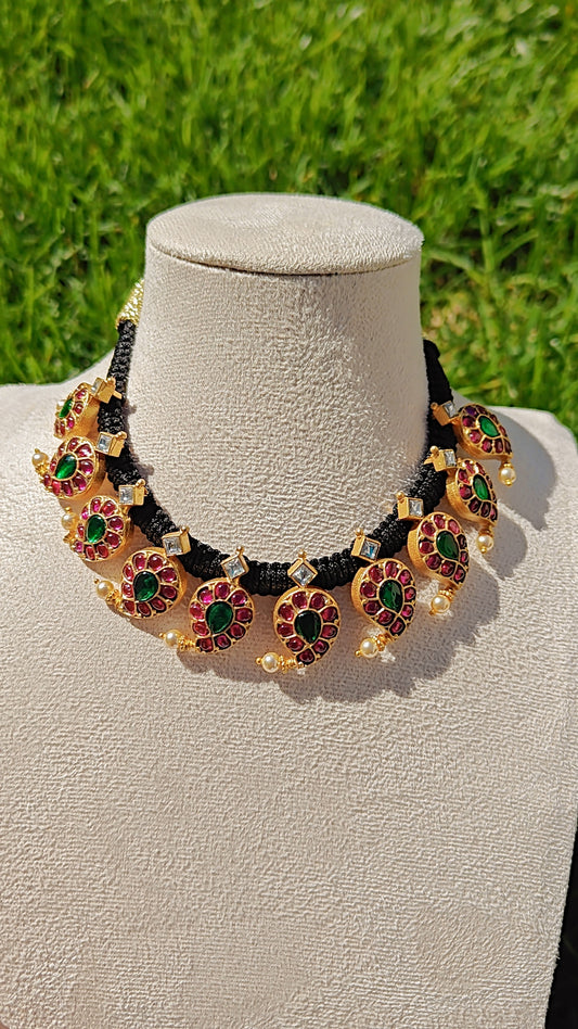 Jadau Kundan Choker - Black Thread