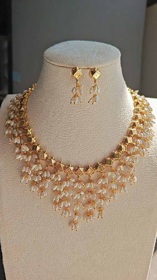 Pearl Choker Set