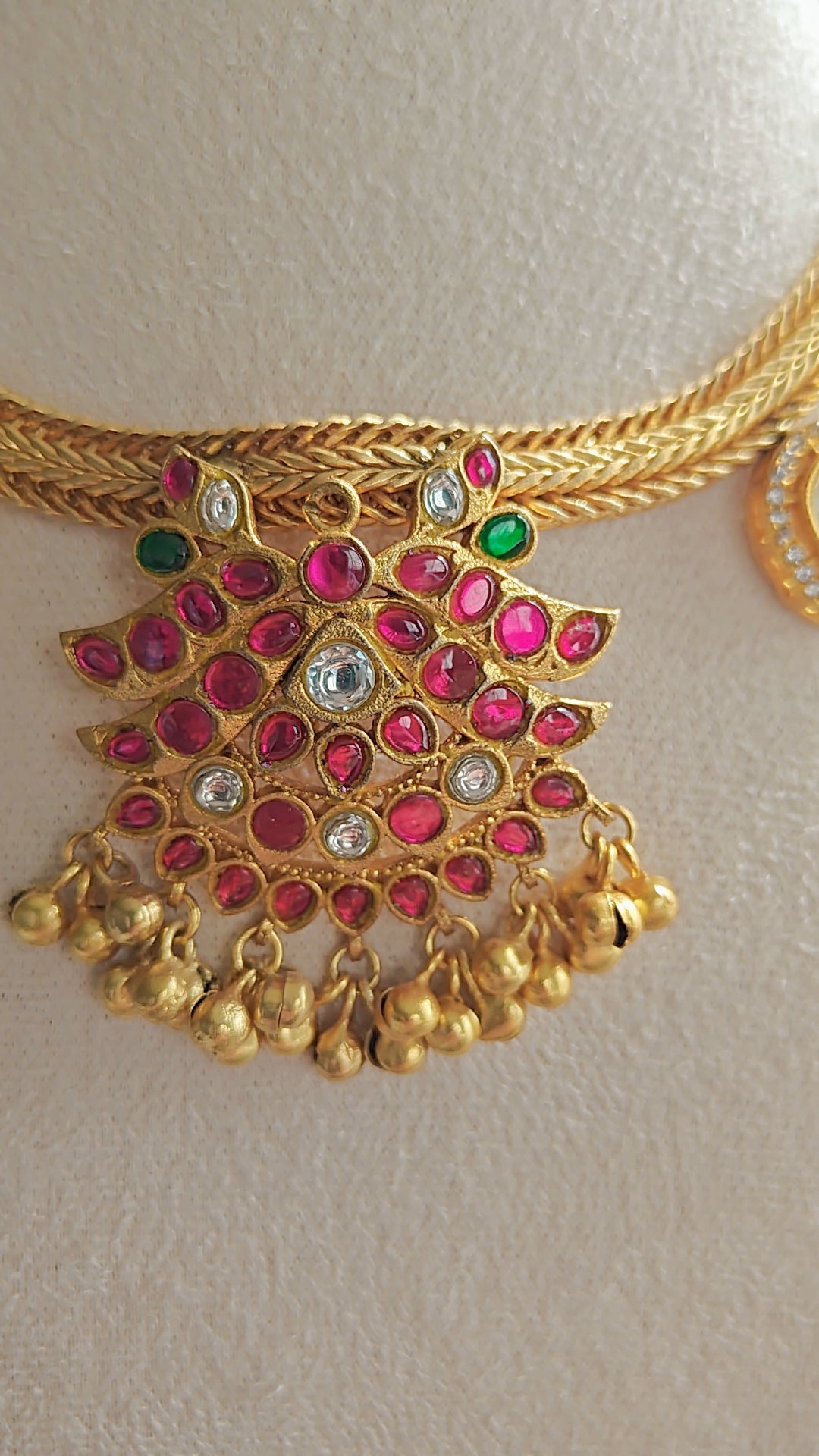 Jadau Kundan Choker Set