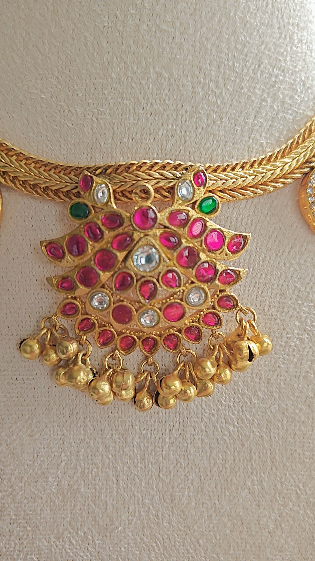 Jadau Kundan Choker Set