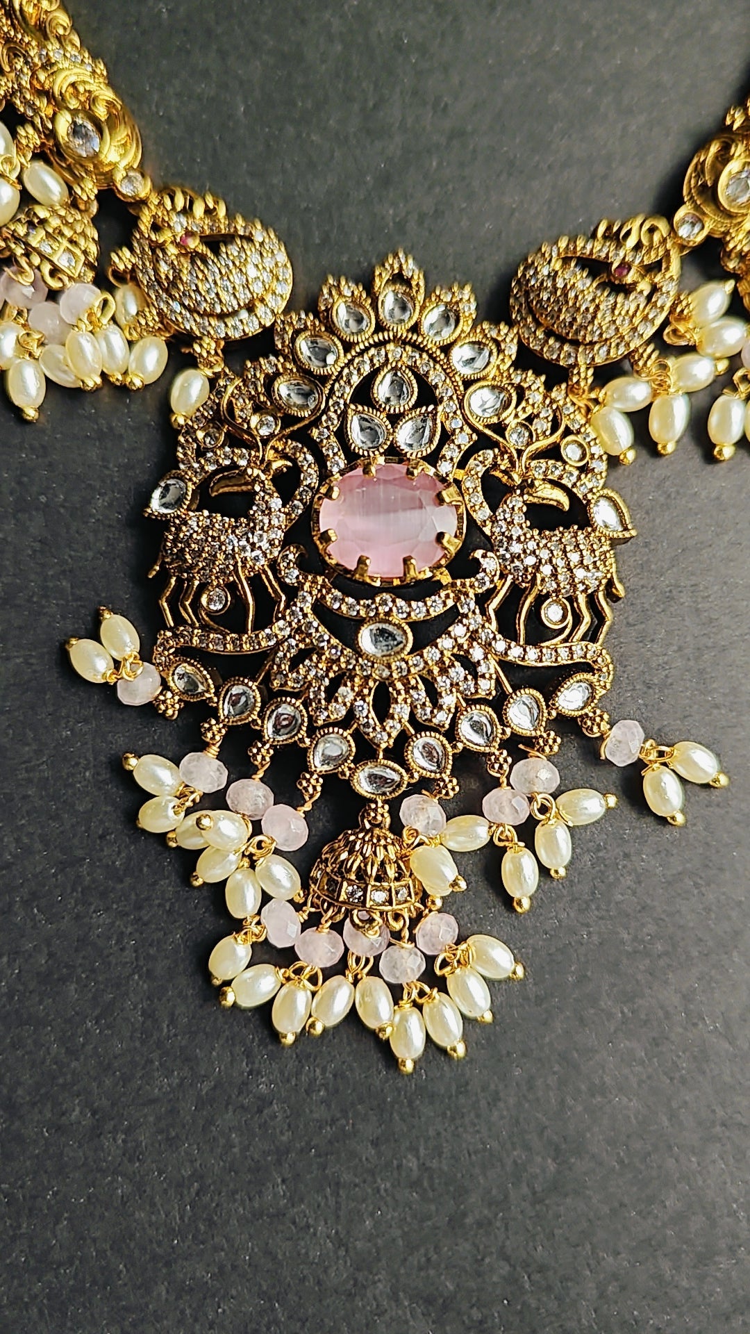 CZ Kante with Rose Stones & Pearls – With Earrings
